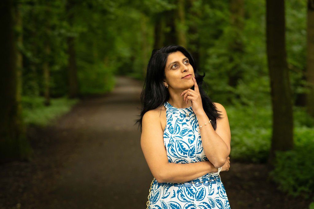 fotoshootRashida14juni'24premix-8028 Rashida Brands denkend aan het coachingstraject
